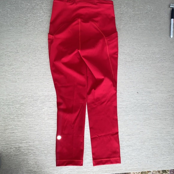 Lululemon Swift Speed High-Rise Crop 21"
Dark Red - Picture 5 of 7